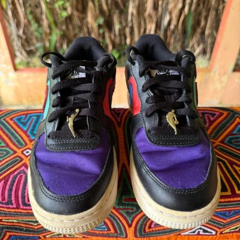 Nike Air Force 1 LV8 Embedded Sneakers Youth Size 6Y Black Multi DN4178-001